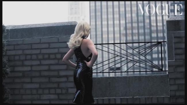 Кейт Аптон для ноябрьского Vogue Italy (21 фото Steven Meisel +видео)
