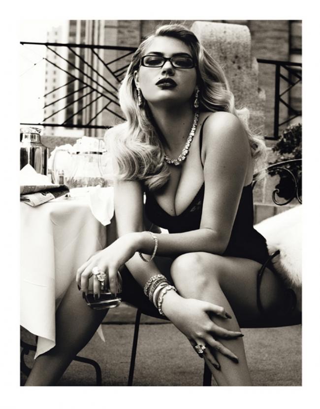 Кейт Аптон для ноябрьского Vogue Italy (21 фото Steven Meisel +видео)