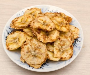 Как приготовить банановые чипсы (рецепт)