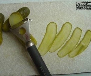 Как сделать розу из огурца